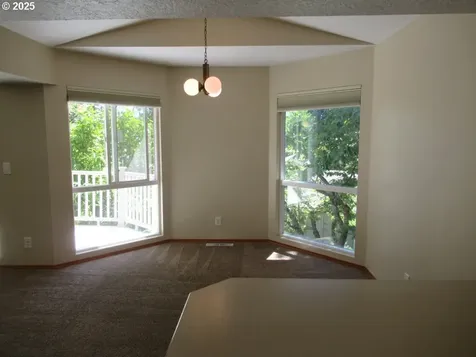 2572 2574 Arroyo Ridge Court NW Salem OR 97304