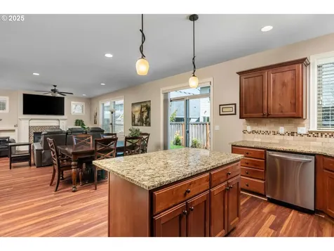 14727 Purple Ash Way Oregon City OR 97045