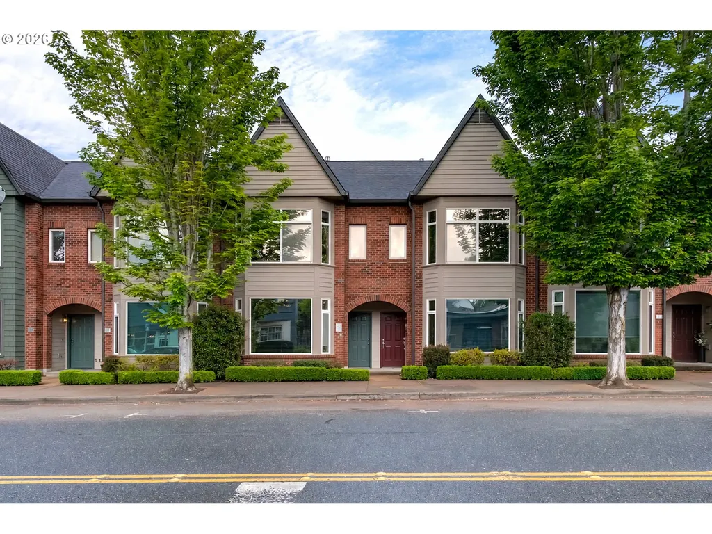2412 Main Street Vancouver WA 98660
