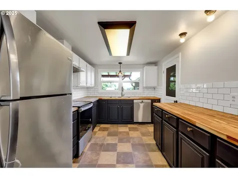 1119 7th Street Springfield OR 97477