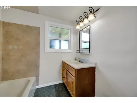 1119 7th Street Springfield OR 97477