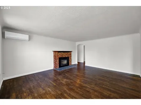 1119 7th Street Springfield OR 97477