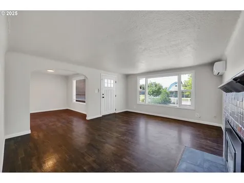 1119 7th Street Springfield OR 97477