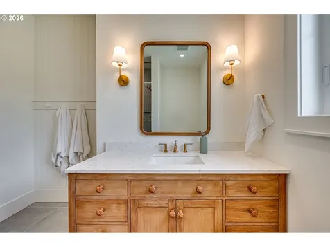 242 Cornerstone Lane Woodland WA 98674