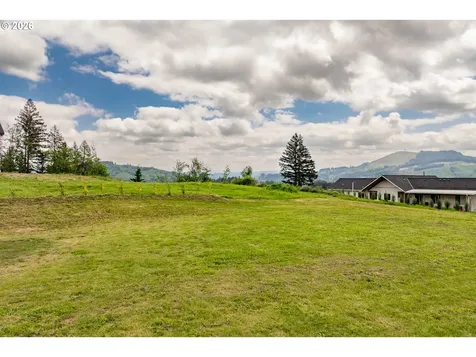 242 Cornerstone Lane Woodland WA 98674