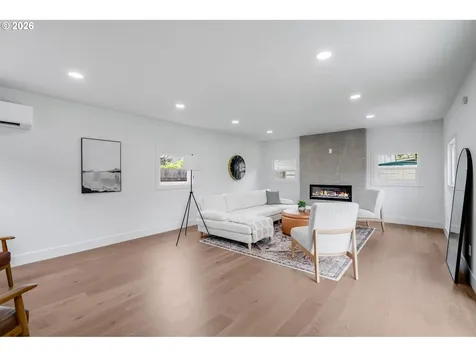 12525 SW 12th Street Beaverton OR 97005
