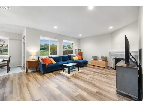 11872 SE Bridal Veil Falls Place Happy Valley OR 97086