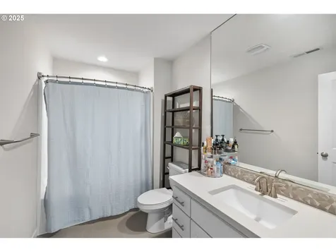 11872 SE Bridal Veil Falls Place Happy Valley OR 97086