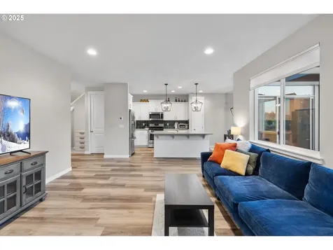 11872 SE Bridal Veil Falls Place Happy Valley OR 97086