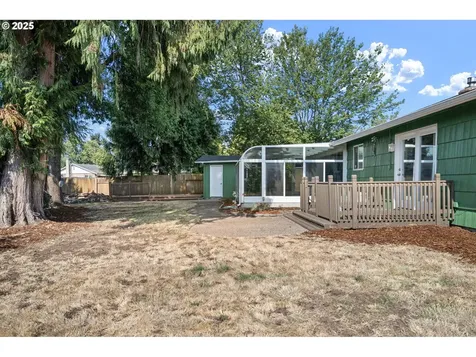 978 Welcome Way Eugene OR 97402