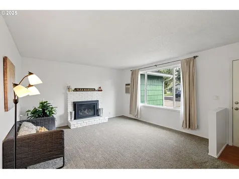 978 Welcome Way Eugene OR 97402
