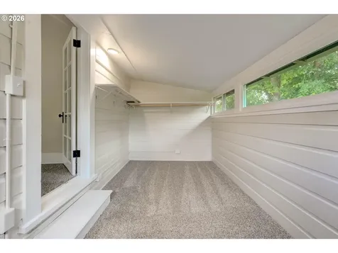 1827 SE Oak Street Portland OR 97214
