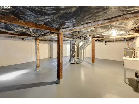 1827 SE Oak Street Portland OR 97214