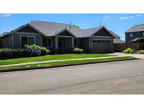 387 NE 22nd Avenue Canby OR 97013