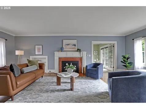 1931 NE Siskiyou Street Portland OR 97212