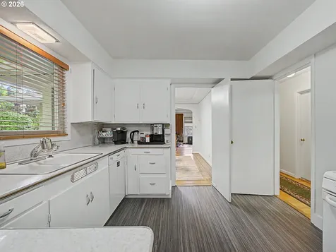 10423 SE 23rd Avenue Milwaukie OR 97222