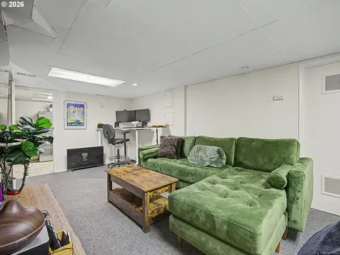 10423 SE 23rd Avenue Milwaukie OR 97222