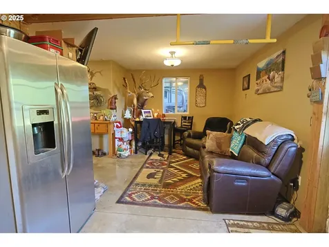 63011 Isthmus Heights Road Coos Bay OR 97420