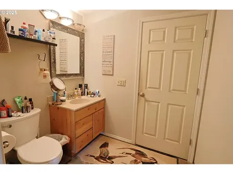 63011 Isthmus Heights Road Coos Bay OR 97420