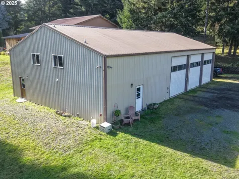 63011 Isthmus Heights Road Coos Bay OR 97420