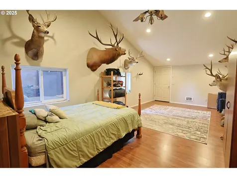 63011 Isthmus Heights Road Coos Bay OR 97420