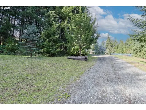 63011 Isthmus Heights Road Coos Bay OR 97420