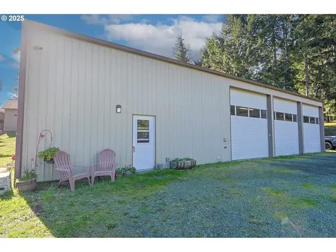 63011 Isthmus Heights Road Coos Bay OR 97420