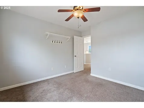 16304 NE 65th Street Vancouver WA 98682