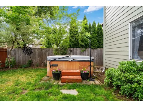 16304 NE 65th Street Vancouver WA 98682