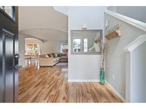 16304 NE 65th Street Vancouver WA 98682
