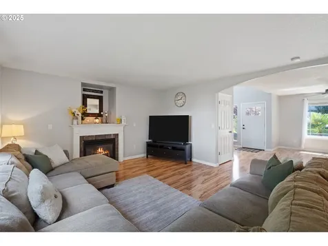 16304 NE 65th Street Vancouver WA 98682