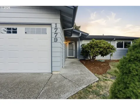 1779 Leon Drive Forest Grove OR 97116