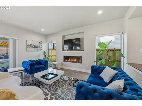 4018 SE 77th Avenue Hillsboro OR 97123