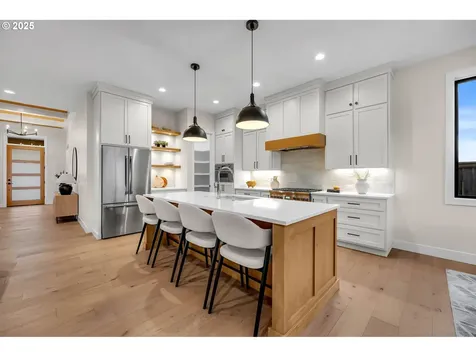 17716 NE 25th Court Ridgefield WA 98642