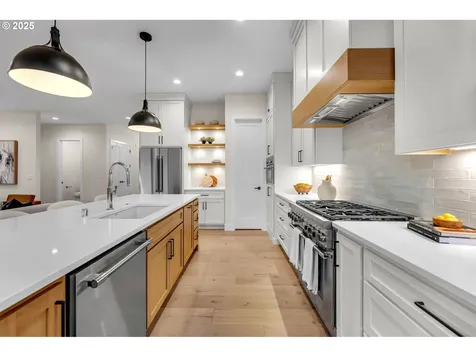 17716 NE 25th Court Ridgefield WA 98642