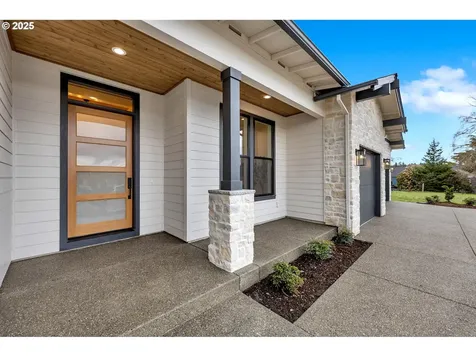 17716 NE 25th Court Ridgefield WA 98642