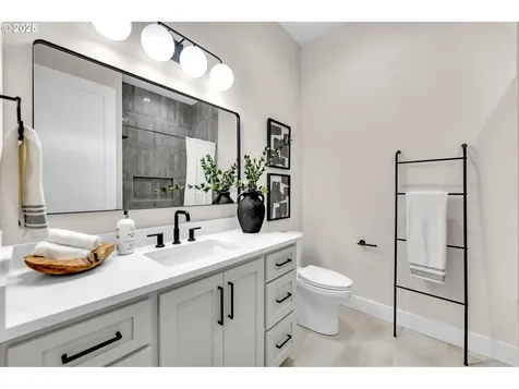 17716 NE 25th Court Ridgefield WA 98642