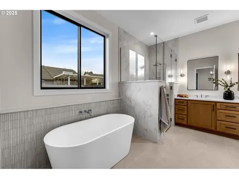 17716 NE 25th Court Ridgefield WA 98642