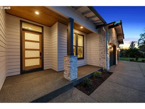 17716 NE 25th Court Ridgefield WA 98642