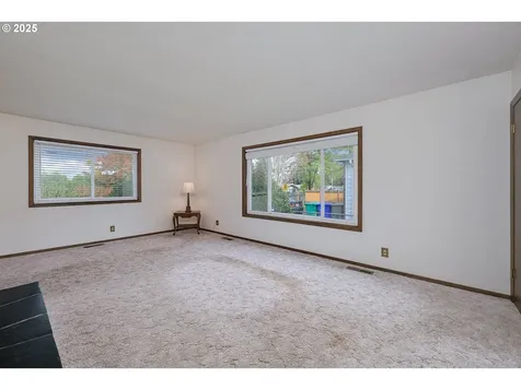 11644 NE San Rafael Street Portland OR 97220