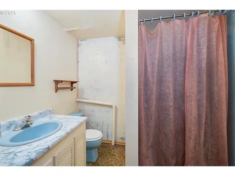 11644 NE San Rafael Street Portland OR 97220