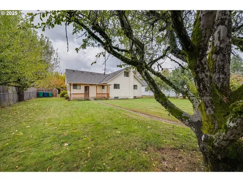 11644 NE San Rafael Street Portland OR 97220
