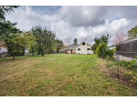 11644 NE San Rafael Street Portland OR 97220