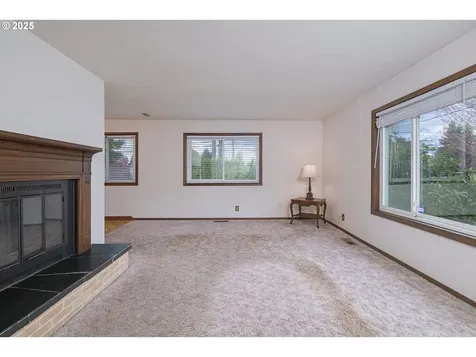 11644 NE San Rafael Street Portland OR 97220