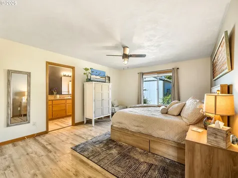 331 SW Jade Place Warrenton OR 97146