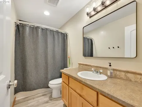331 SW Jade Place Warrenton OR 97146