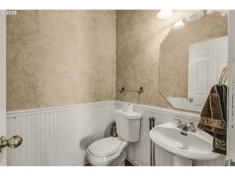 28525 SW Cascade Loop Wilsonville OR 97070