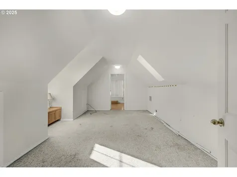 28525 SW Cascade Loop Wilsonville OR 97070