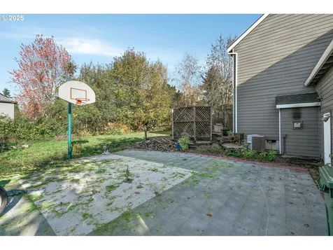 28525 SW Cascade Loop Wilsonville OR 97070