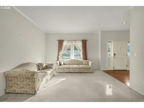 28525 SW Cascade Loop Wilsonville OR 97070